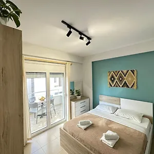 Trea - On Private With Sunbed & Umbrella Apartament